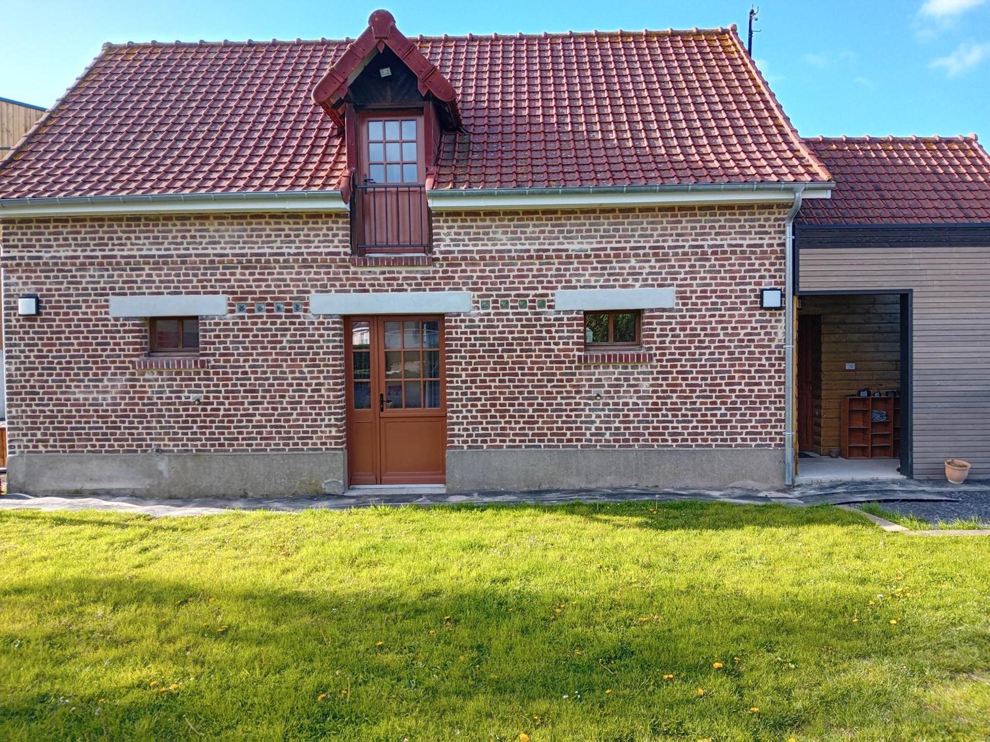 Gite Ferme Du Marronnier Derchigny Exteriör bild